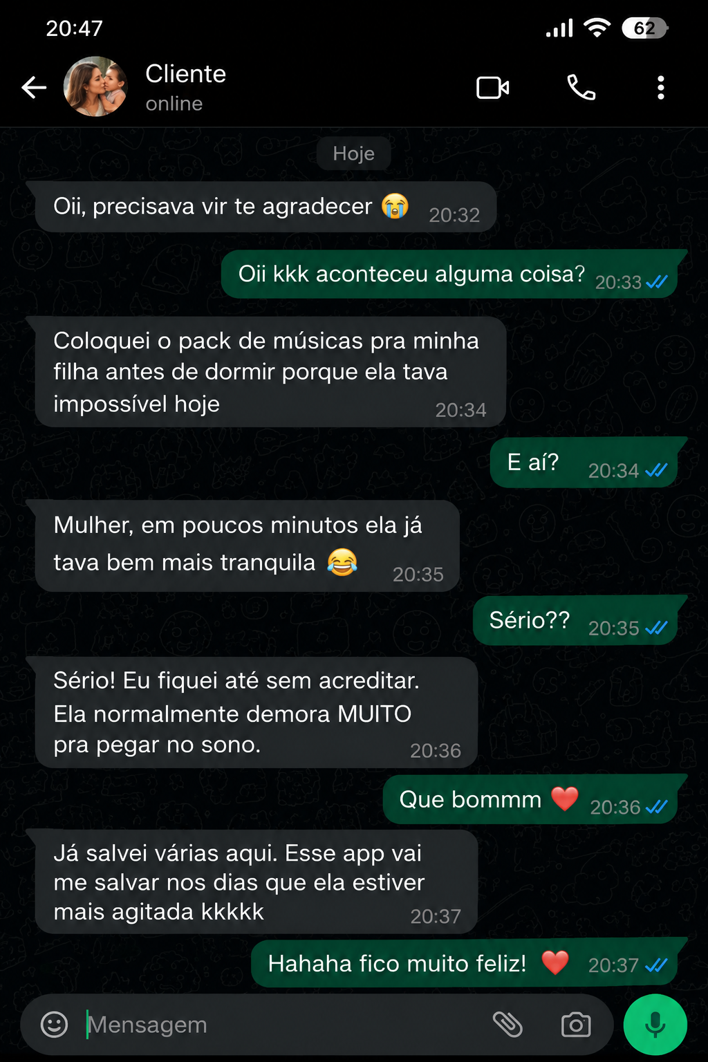 Print de conversa no WhatsApp de mãe contando que a filha ficou tranquila em poucos minutos